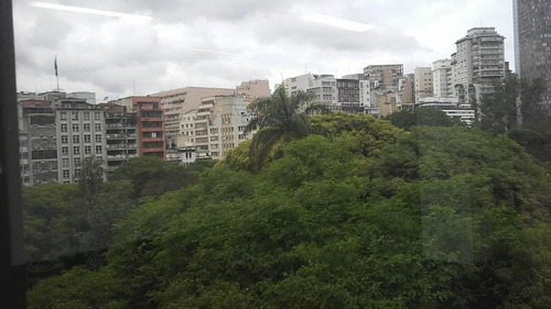 Imagem 10 de 15 de Conjunto Comercial Na República - 26224
