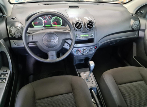 Imagen 3 de 13 de Chevrolet Aveo 2015 1.6 Lt At (c)