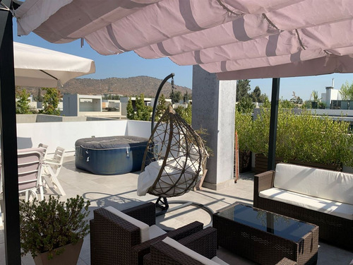 Amplio Duplex Con Gran Terraza En Tranquila Calle