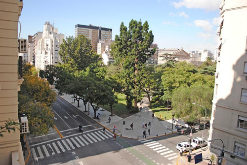 Imagen 16 de 23 de Oficina En Edificio Rodrigué, Patrimonio Histórico De La Ciudad