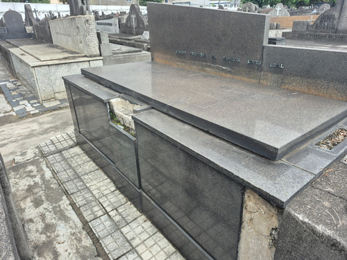 Jazigo Perpétuo - Cemitério São Francisco Xavier - Cajú (negociável)