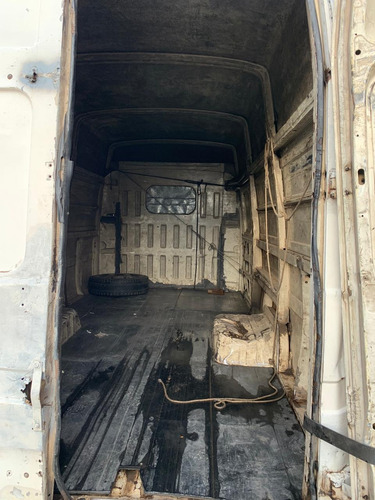 Iveco Furgao 2004 (barato Repasse!!!!!)