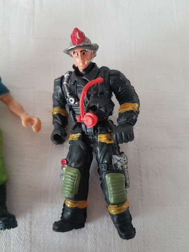 Muñecos Para Coleccionar , Bomberos Leer Descr.
