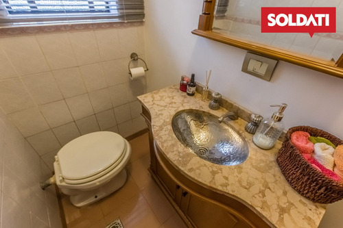 Venta - Casa 5 Ambientes Con Cochera Y Piscina - Vicente López