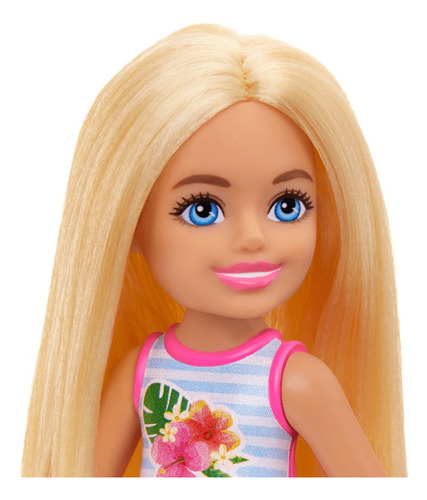 Chelsea Barbie Pequeña Con Traje De Baño Playero