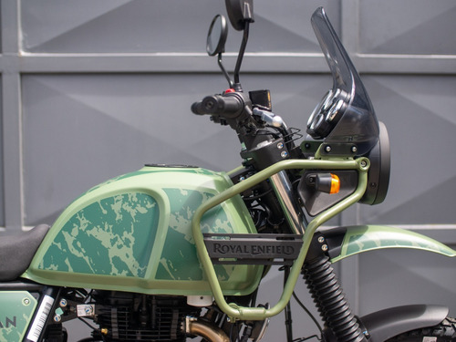 Imagen 4 de 25 de Royal Enfield Himalayan Pine Green Disponible Ya