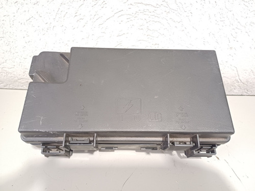 Caixa De Fusível Jeep Cherokee Sport 3.7 2012 Completa (Usado)