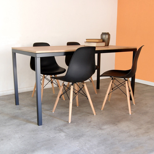 Imagen 5 de 6 de Mesa Industrial 80x150 Patas De Hierro Tapa Color Madera
