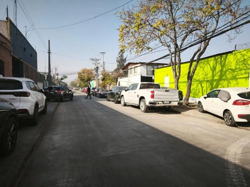 Arriendo Bodega  Con Oficinas  520 M2 Uso Industrial