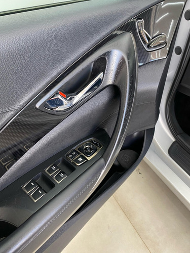 Hyundai Azera 3.0 MPFI GLS V6 24V GASOLINA 4P AUTOMÁTICO