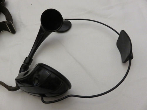 Antiguo Auricular Y Bocina Militar De Comunicacion (Usado)