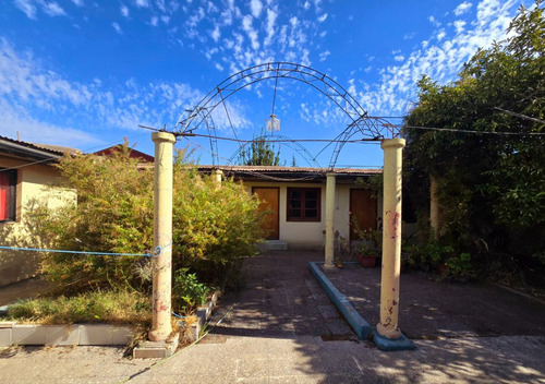 Amplia Casa Familiar Con Excelente Conectividad -la Cisterna