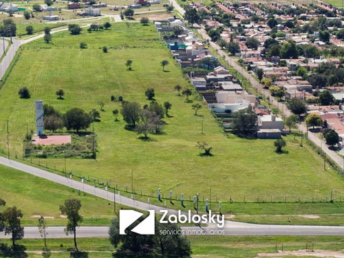 Imagen 4 de 4 de Los Cerezos Con Escritura - Valle Escondido