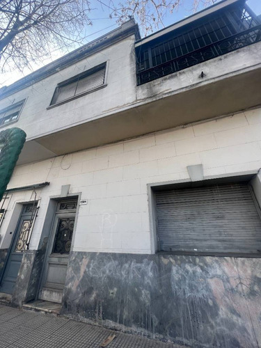 Venta Ph A Refaccionar  90 M2 Entrada Independiente Av La Pl