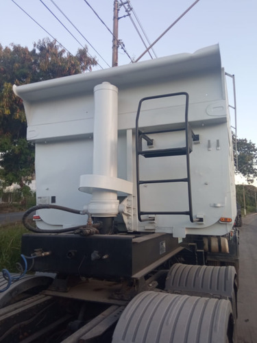 Carreta Basculante Rossetti Rabo De Peixe 30 M3 - 2014