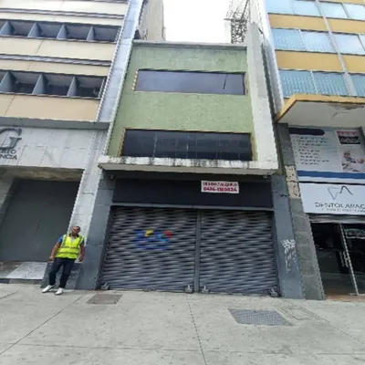 Edificio en alquiler