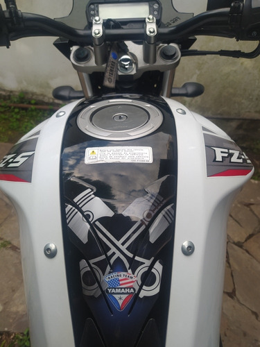 Imagen 11 de 14 de Yamaha Fz Fi