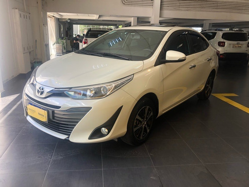 Imagem 1 de 8 de Toyota Yaris Yaris Sedan Automático
