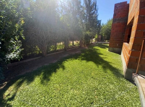 Imagen 3 de 17 de Casa En Construcción En Barrio Los Pioneros