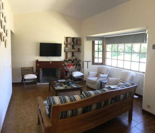 Imagen 2 de 21 de Chalet Tradicional 3 Dormitorios Y Servicio En Paradas Mansa A 4 Cuadras Del Mar!