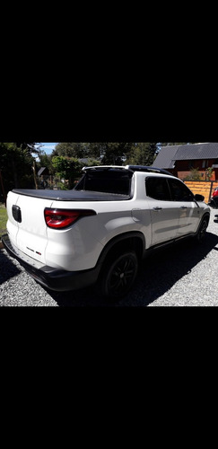 Imagen 3 de 6 de Fiat Toro 2.0 Volcano 4x4 At 2017