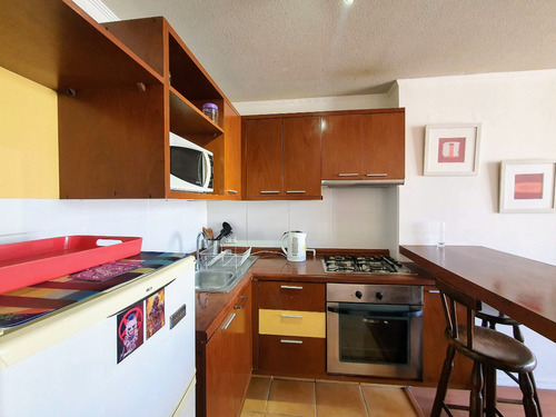Amoblado 1 Dormitorio Full Equipado Metro Santa Lucía