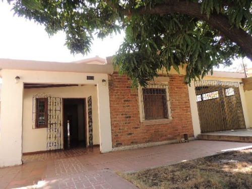 Casa En Venta En La Limpia Mls 21-10427 Haydee Espinoza