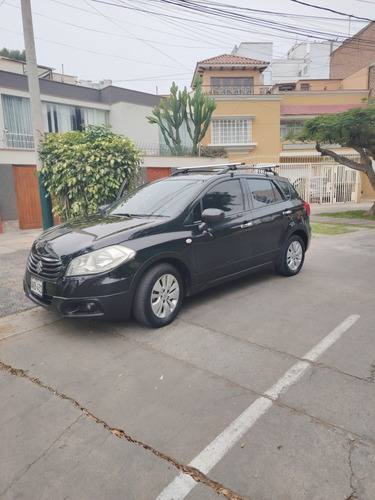 Camioneta Suzuki Scross 2015 Negra, Polarizada, Glp, Ascuero