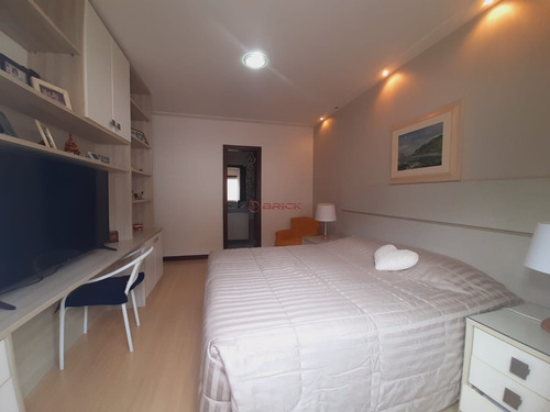 Imagem 6 de 24 de Casa Linear Com 3 Quartos Sendo 1 Suíte, 130 M², Em Condomínio Na Cascata Do Imbuí - Teresópolis/rj. - Ca02023 - 70807022