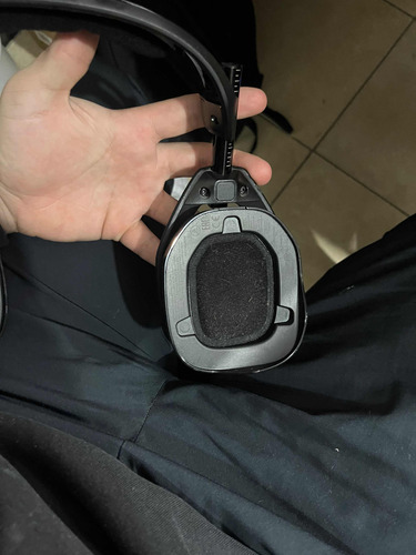 Imagen 7 de 10 de Auriculares Gamer Astro A50 + Base Y Caja