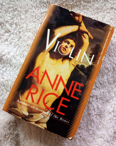 Violín. Anne Rice