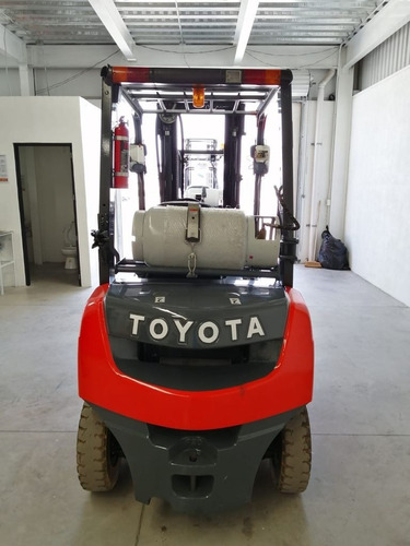 Montacargas Toyota 2016 5000 Lbs