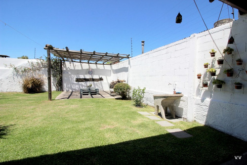 Casa 3 Dormitorios Con Piscina, Jardin Y Barbacoa