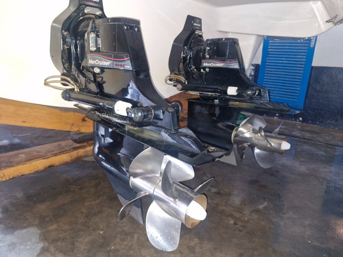 Focker 330 Ano 2016 Com 2 Mercruiser 220hp 177horas - B337