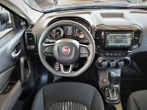 Imagem 8 de 13 de Fiat Toro 1.8 16v Evo Flex Endurance At6
