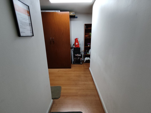 Imagen 12 de 20 de Oficina En Venta En Santiago