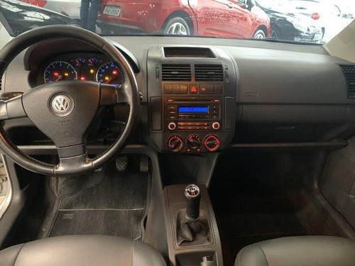 Vw Polo Sedan 1.6 Flex - Montes Car