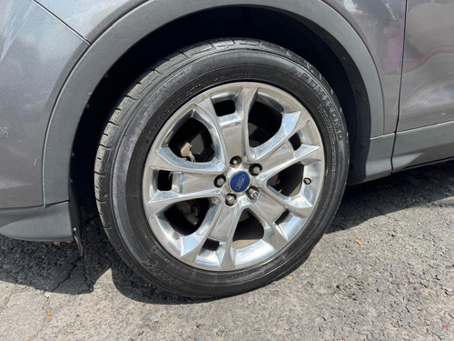 Ford Escape 2.5 Se Plus Piel At
