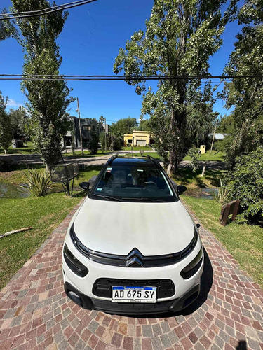 Imagen 2 de 17 de Citroën C4 Cactus Thp 165 Shine Am 20