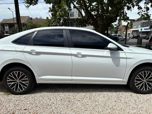 Volkswagen Vento 1.4 Comfortline 150cv At