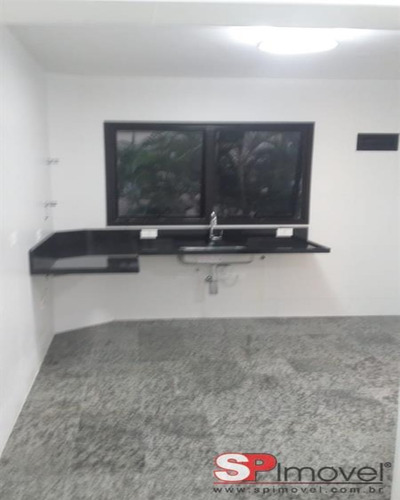 Imagem 11 de 15 de Excelente Apartamento 2 Por Andar, 4 Dormitórios, Sendo 1 Suíte, 1 Banh. Social, 1 Lavabo , 2 Sacadas, Copa Cozinha, Sala Bem Espaçosa, Assoalho Ipê. - Ml118 - 69622655