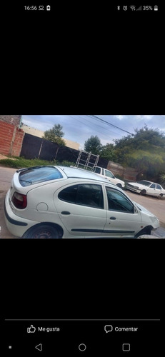 Imagen 2 de 4 de Renault 2000 Megane 1.9 Diesel