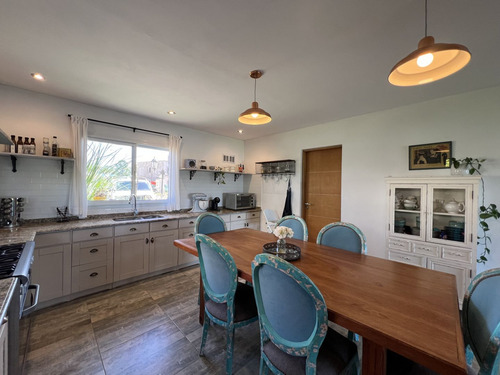 Casa En Venta Con Fondo A La Laguna Lagos De San Eliseo
