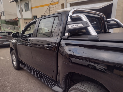 Toyota Hilux 2.7 Srv Cab. Dupla 4x2 Flex Aut. 4p