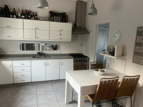 Casa 5 Ambientes En Alquiler. El Centauro