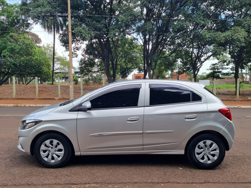 Chevrolet Onix 1.0 MPFI LT 8V FLEX 4P MANUAL