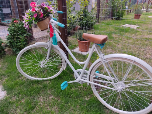 Bicicleta Antigua Restaurada Para Decoración 