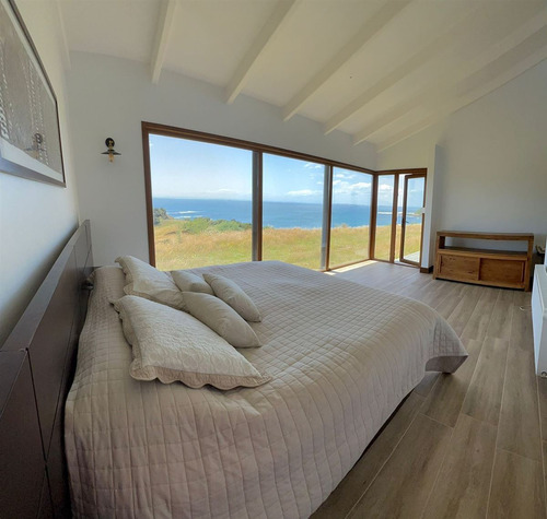 Casa En Venta De 5 Dorm. En Ancud Chiloé
