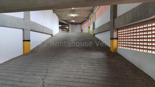 Apartamento En Venta Lomas Del Sol Mls #25-4040 Bm