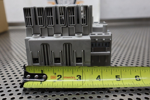 Allen Bradley 194r-c30-1753 Ser A Switch Disconnector Ne Zza